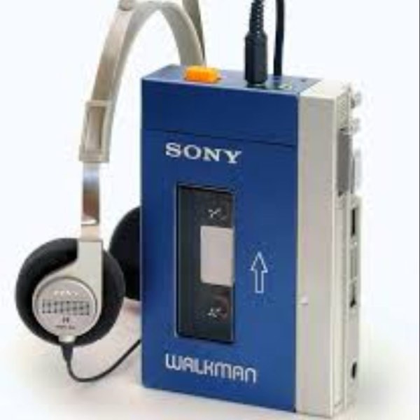 【昭和時代!】昭和54年:Walkman誕生!南方之星名曲、太空侵略者席捲日本!