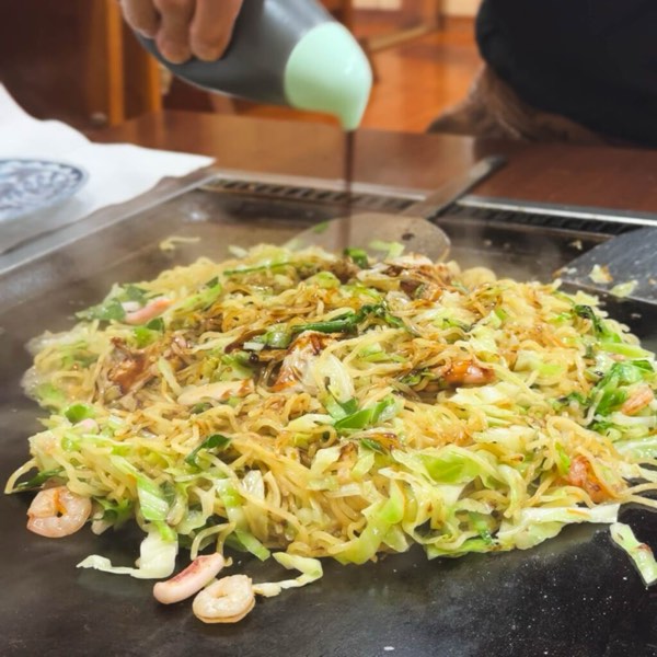 【B級美食!】#13 富士宮炒麵：一盤炒麵救一座城，冷笑話炒出的全國冠軍