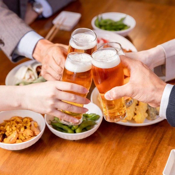疫情下的日本餐飲業:速食店、居酒屋、牛丼店、家庭餐廳,誰復甦最快?